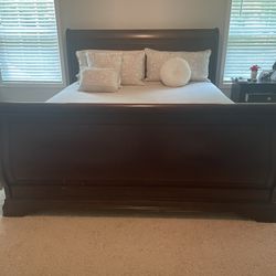 Heavy Sleigh King Bed And Highboy