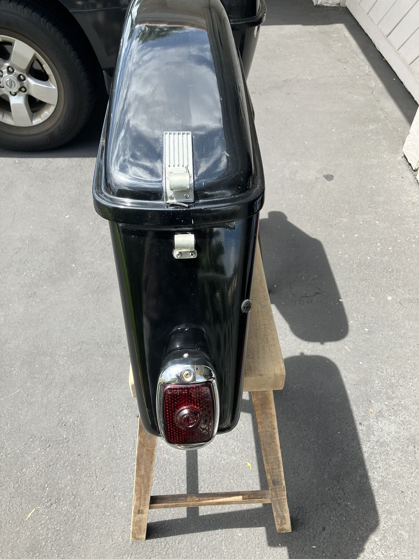 Harley Davidson Shovelhead Panhead Hard Saddle Bags Saddlebags. With Lights for Sale in Boca Raton FL OfferUp