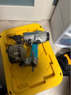 MAKITA SIDING NAILER VERY GOOD CONDITION