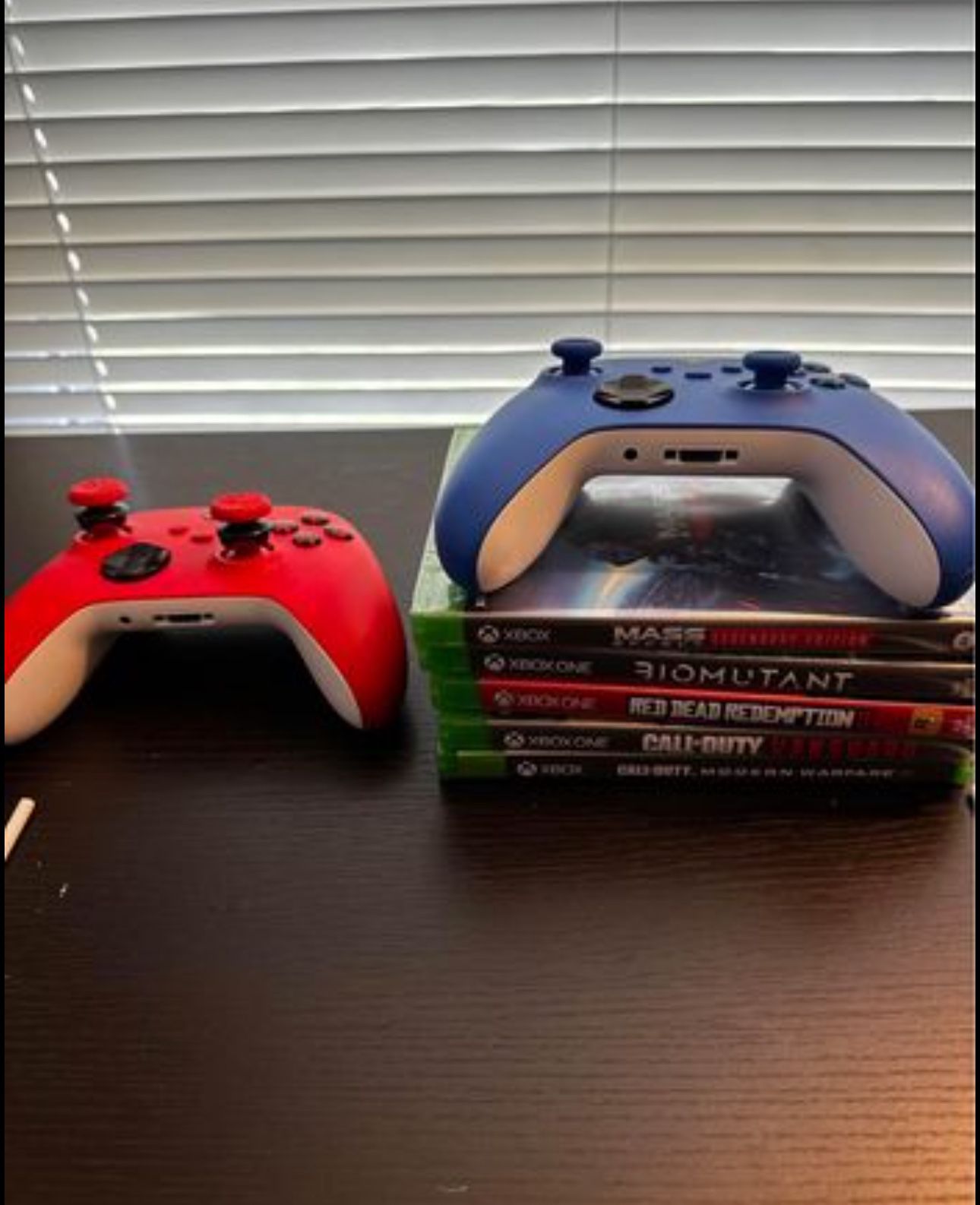 Xbox Controllers and Games