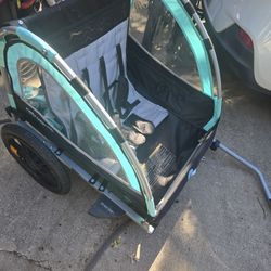 Bike Trailer For Kids Or Dogs. 