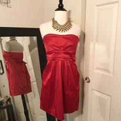 Preowned Red Party Dress Size 9