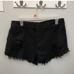 Shein NWOT Black distressed denim shorts