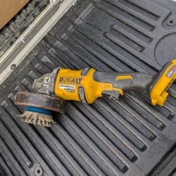 DeWalt Grinder 