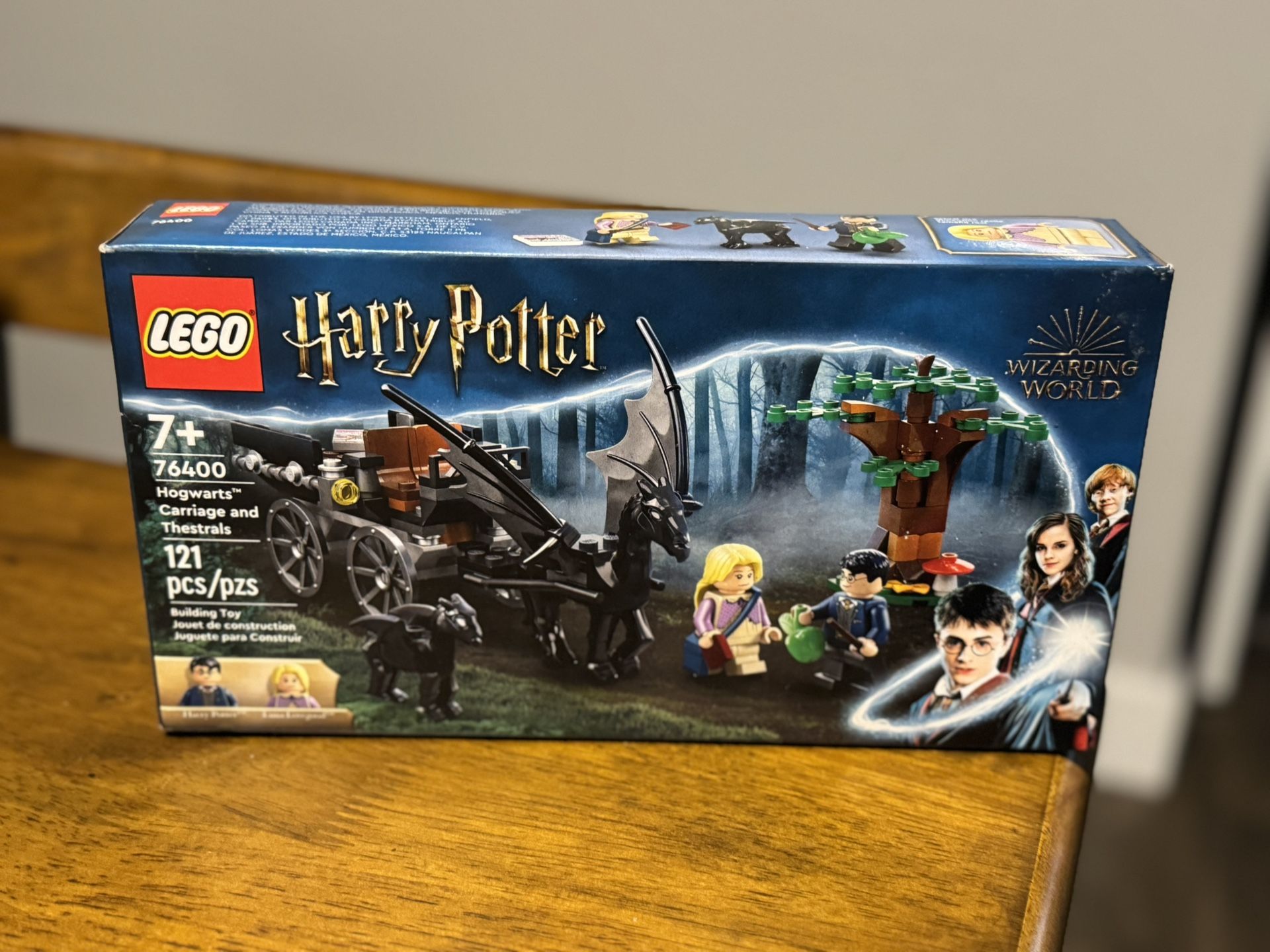 Lego Harry Potter 76400 - Hogwarts Carriage and Thestrals - BRAND NEW