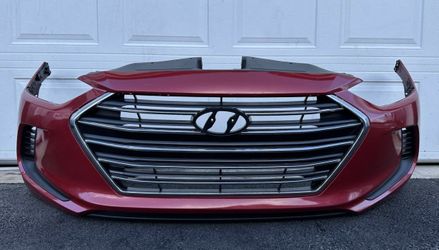 RED HYUNDAI ELANTRA 2017 2018 FRONT BUMPER ORIGINAL