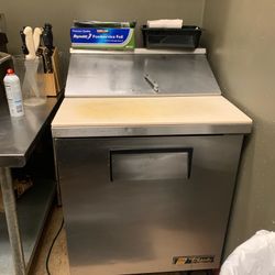 True Sandwich/Salad Prep Table 
