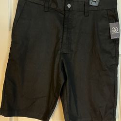 Volcom Men’s Vmonty 22” Stretch Chino Shorts, Size 32, Black