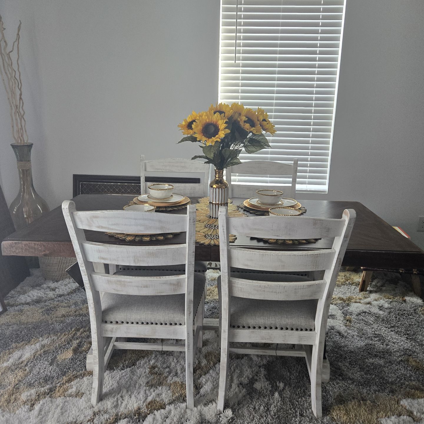 Dining Room Table Set $600