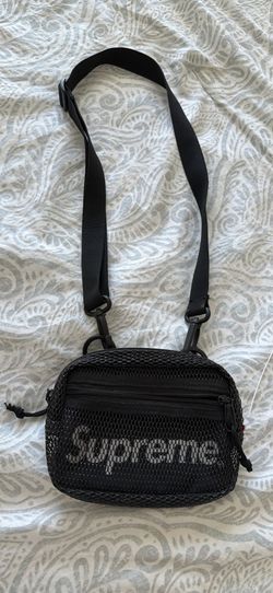 Supreme Small Shoulder Bag (SS20)