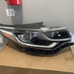 2019-2020 Kia Optima Right Headlight 