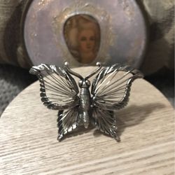 Beautiful !!! Vintage Silver Butterfly !!!