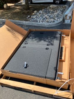 Diamondback Covers 270 Toolbox Tonneau Cover