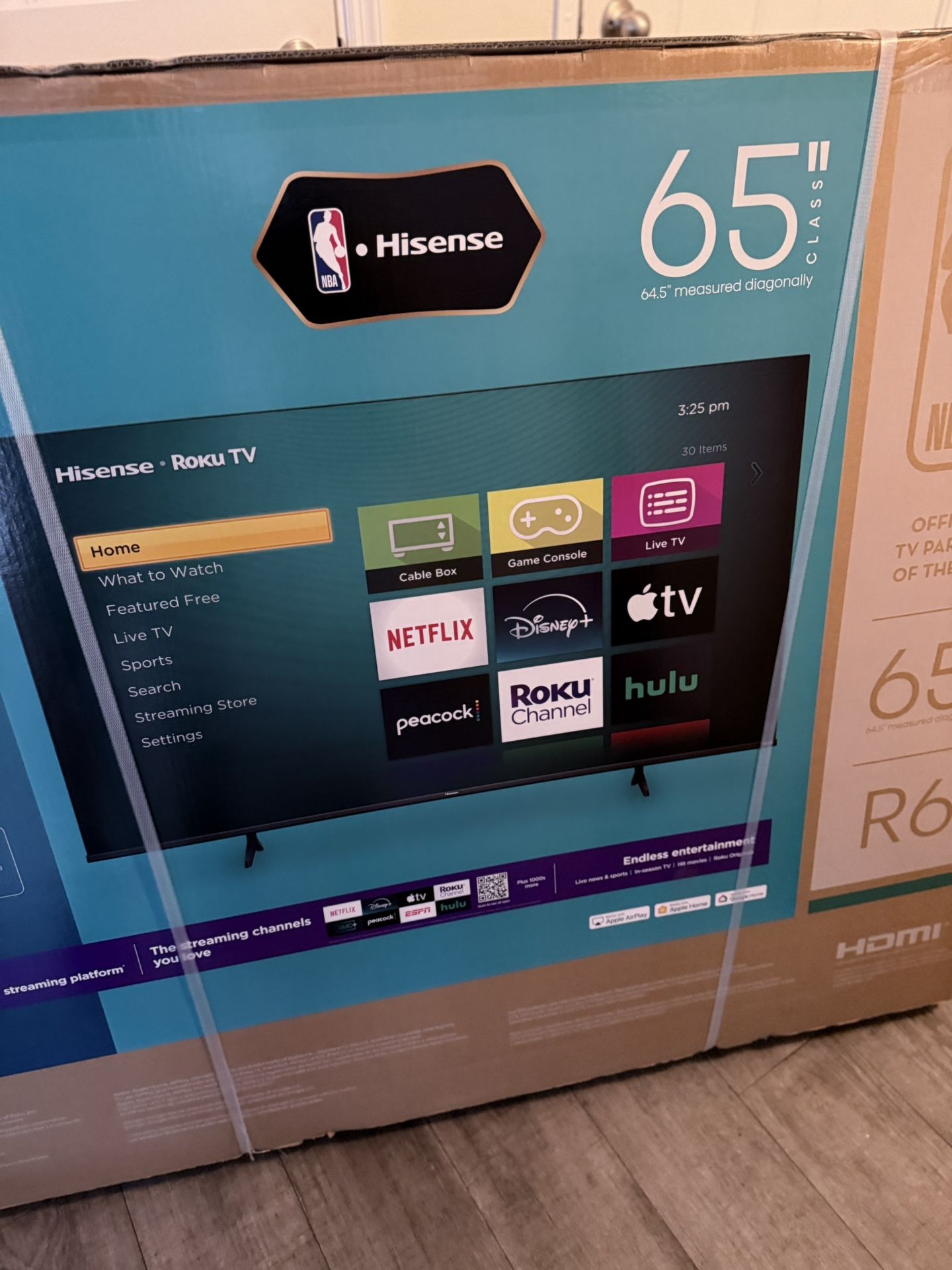 Hisense 65” Class 4K UHD LED Roku Smart Tv