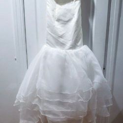 (Size 0 )White Wedding Dress 