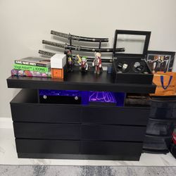 Black Dresser for Bedroom with Charging Station and LED Lights, 6 Drawer Dresser Chests of Drawers