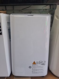 10000btu portable ac by GE  complete set with windows hose and remote.