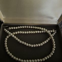 Authentic Pearl Necklace & Bracelet Set