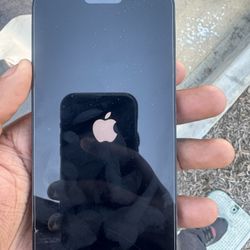 iPhone 15 Pro iCloud Locked – Front & Back Mint