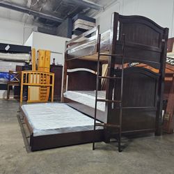 Twin Over Twin Bunk Bed And Trundle 