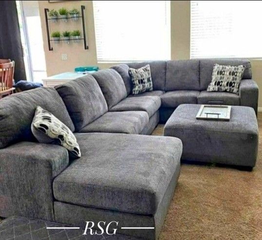 Gray 3-Piece U Shape Sectional Couch By Ashley Furniture ⭐No Needed Credit Check ⚡ $39 Down Payment with Financing
2044