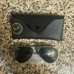 Raybands sunglasses 