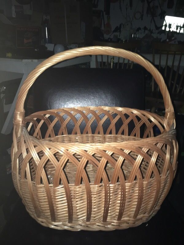 Heavy heavy duty basket really nice