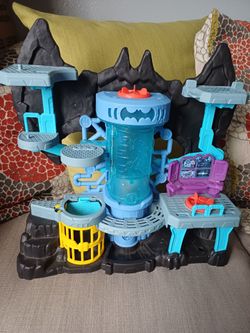 The flash playset  batcave  showdown  (DC)