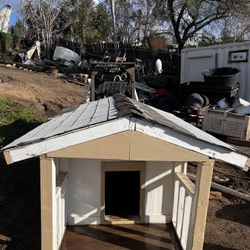Dog House Or Chiken Coop /Animal Shelter