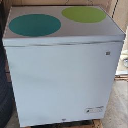 Chest Freezer GE