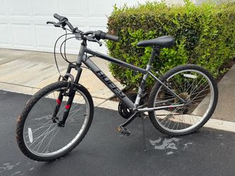 Huffy 24” Mountain Bike Gray