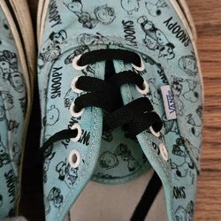 Vans SNOOPY Size 9 Rare