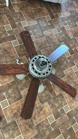 5-Blade Ceiling Fan with Light Kit