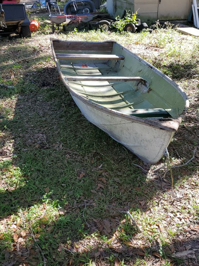 12' Aluminum "V" Bottom Boat