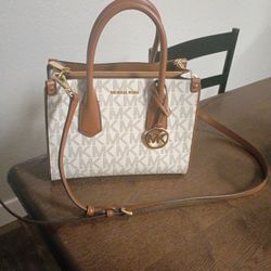 Michael Kors Purse 