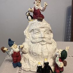 Sculpting Santa Decoration 