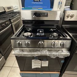 Stainless Steel LG 5 Burner Gas Stove In Excellent Condition!