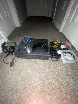 Xbox One Halo Edition 1tb