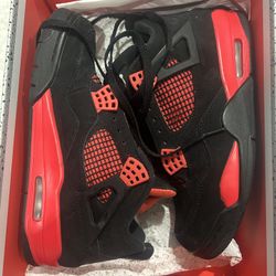 Red Thunder 4s