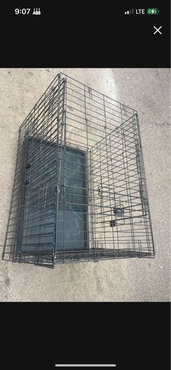 Dog cage /kennel