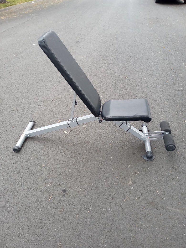 Brand New Heavy Duty Adjustable Exercise Bench For 90