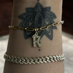 Dainty Paper Clip Bracelet With Initial Charm 
