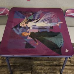 Kids Frozen Table And Chairs 40$