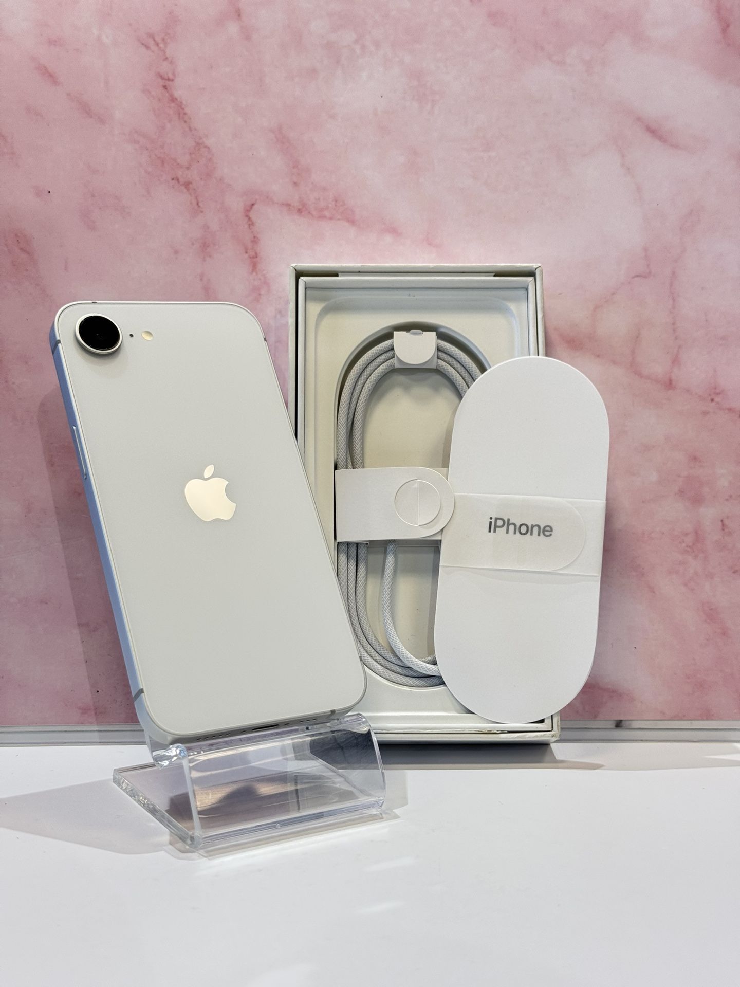 iPhone 16e 123GB Unlocked