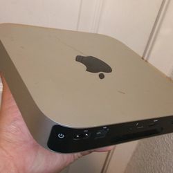 Mac Mini Model A2348