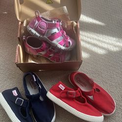 Bundle Of Girl Shoes KEEN mini Melissa 