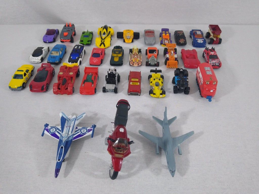 Collection Lot of Various Toy Cars Motorcycle Matchbox Hot Wheels Planes Train