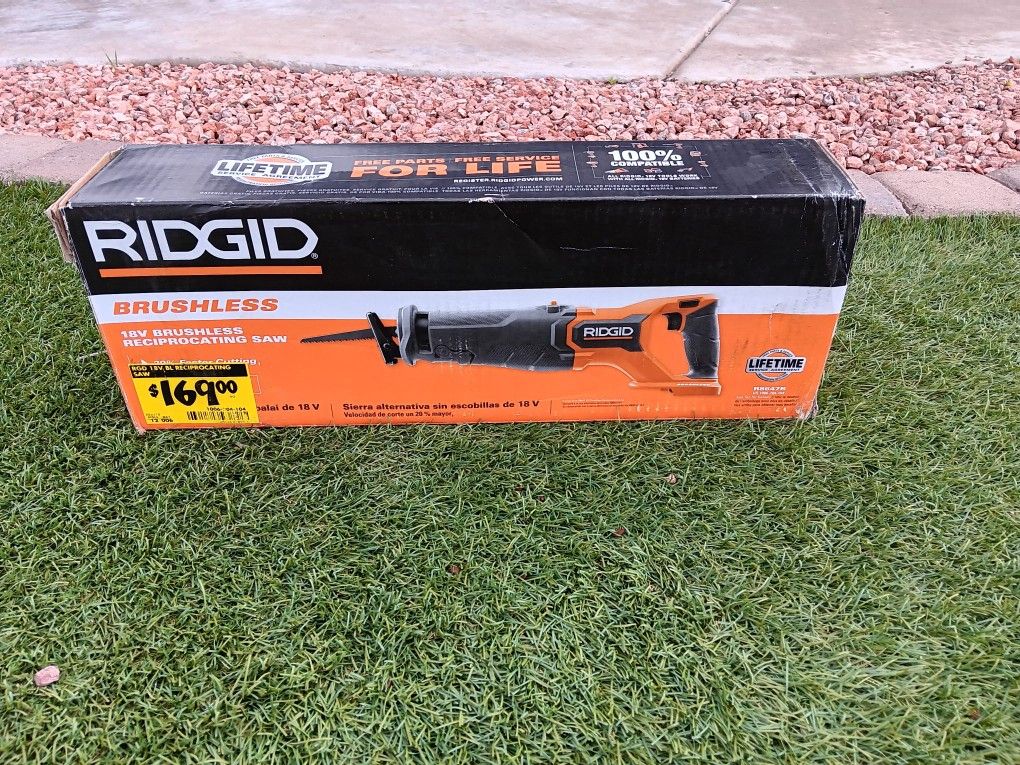 SAWZALL RIDGID 18V TOOL ONLY