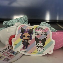 LOL HELLO KITTY SURPRISE 