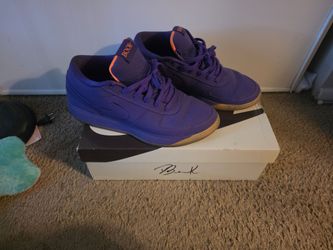 Size 11 chapter ones
